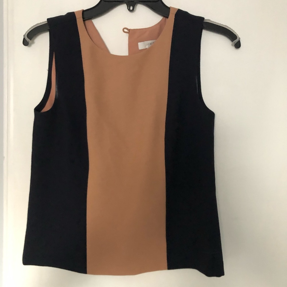 Color-block top - Picture 2 of 4
